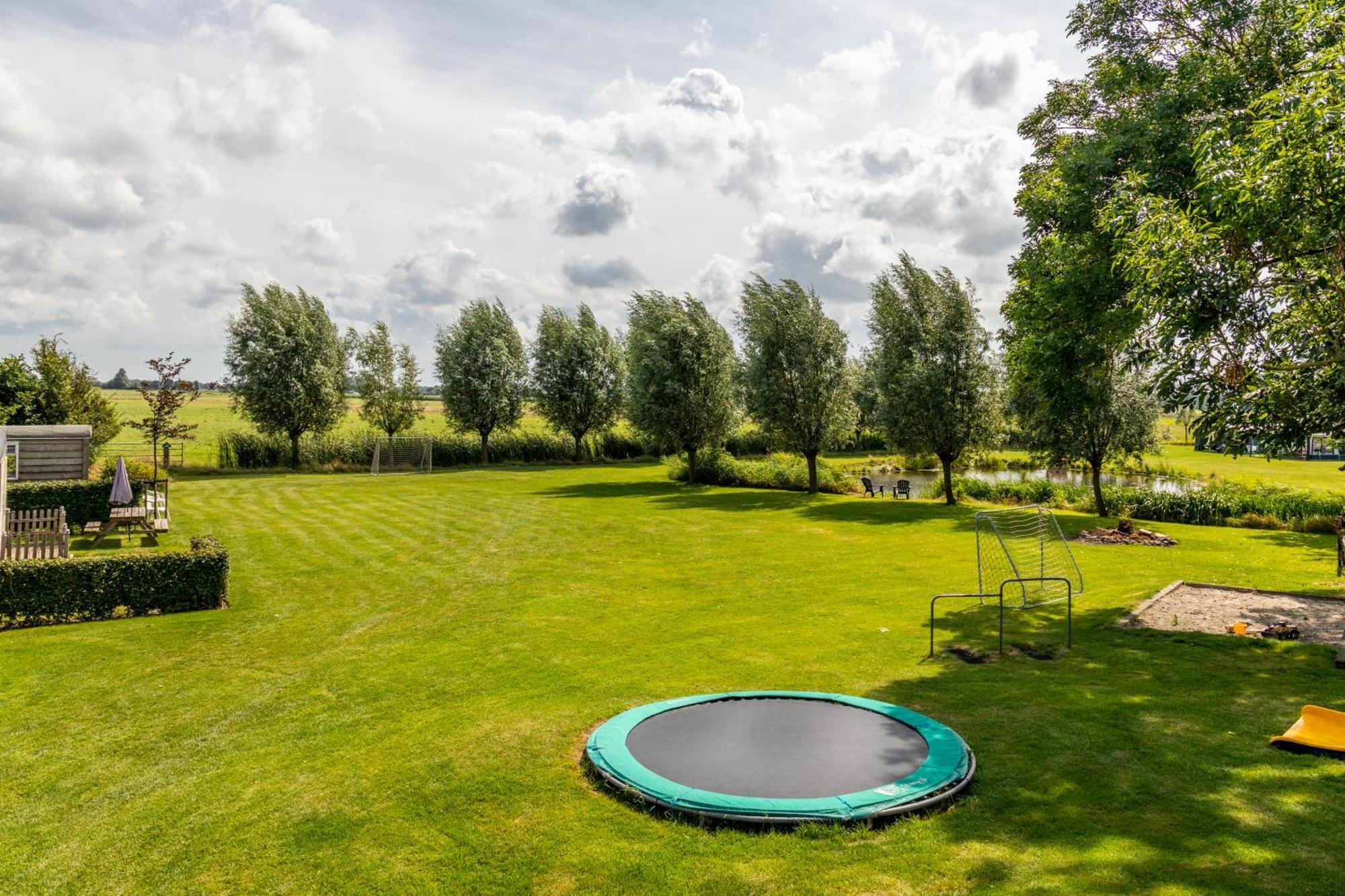 Pipowagens Schotererf Campsite Kuinre
